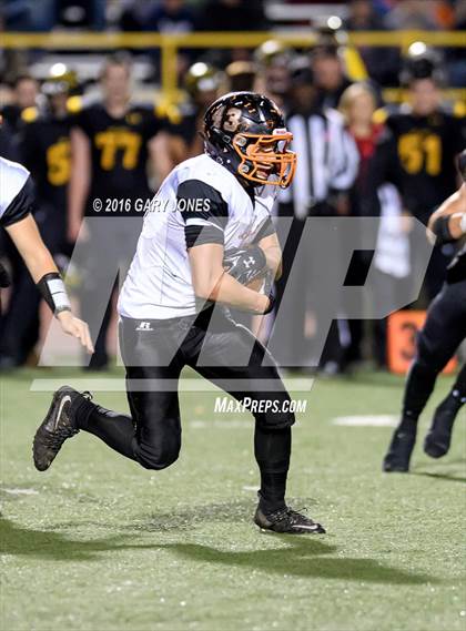 Thumbnail 3 in Vacaville vs Del Oro (CIF SJS D2 Playoff) photogallery.