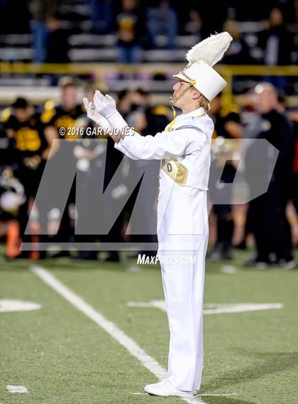 Thumbnail 1 in Vacaville vs Del Oro (CIF SJS D2 Playoff) photogallery.