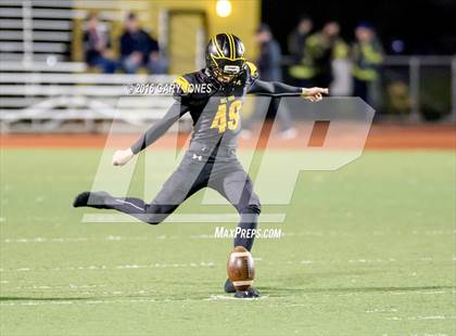 Thumbnail 1 in Vacaville vs Del Oro (CIF SJS D2 Playoff) photogallery.