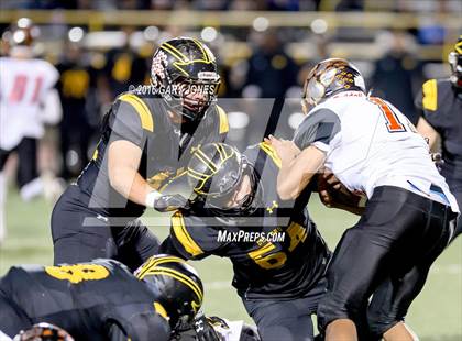 Thumbnail 2 in Vacaville vs Del Oro (CIF SJS D2 Playoff) photogallery.