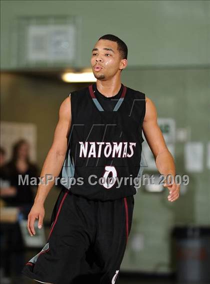 Thumbnail 3 in Natomas vs. Davis (Ram Jam Classic) photogallery.