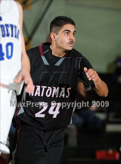 Thumbnail 1 in Natomas vs. Davis (Ram Jam Classic) photogallery.