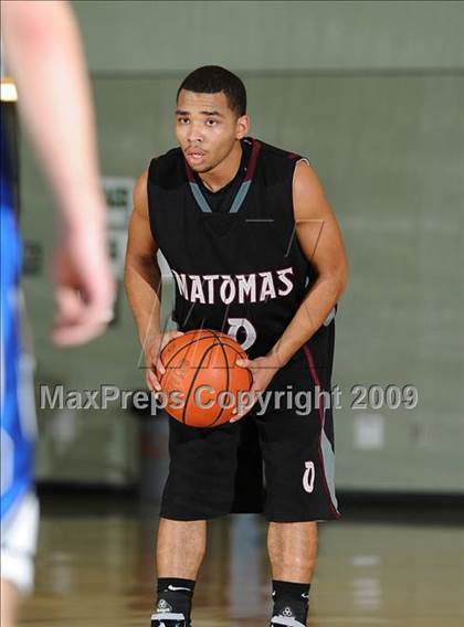 Thumbnail 2 in Natomas vs. Davis (Ram Jam Classic) photogallery.