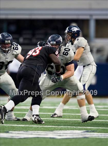 Thumbnail 2 in Flower Mound vs. Trinity (Texas 5A D1 Bi-District Playoffs) photogallery.