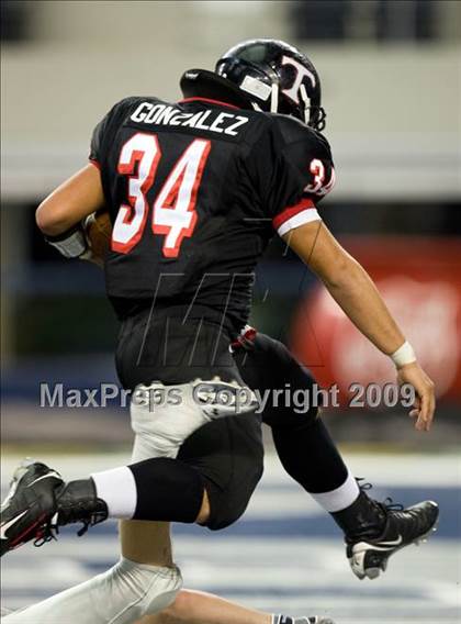Thumbnail 3 in Flower Mound vs. Trinity (Texas 5A D1 Bi-District Playoffs) photogallery.