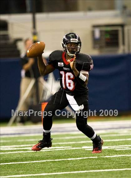 Thumbnail 2 in Flower Mound vs. Trinity (Texas 5A D1 Bi-District Playoffs) photogallery.
