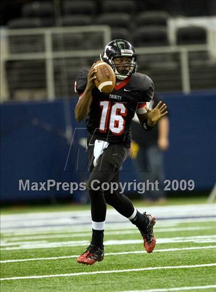 Thumbnail 1 in Flower Mound vs. Trinity (Texas 5A D1 Bi-District Playoffs) photogallery.