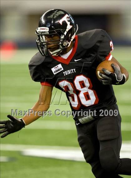 Thumbnail 3 in Flower Mound vs. Trinity (Texas 5A D1 Bi-District Playoffs) photogallery.