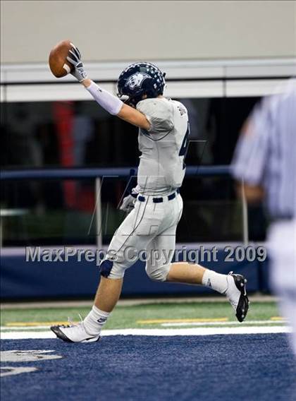 Thumbnail 3 in Flower Mound vs. Trinity (Texas 5A D1 Bi-District Playoffs) photogallery.