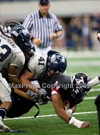 Thumbnail 2 in Flower Mound vs. Trinity (Texas 5A D1 Bi-District Playoffs) photogallery.
