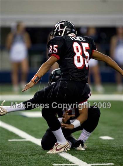 Thumbnail 2 in Flower Mound vs. Trinity (Texas 5A D1 Bi-District Playoffs) photogallery.