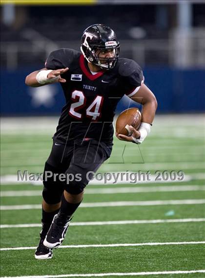 Thumbnail 2 in Flower Mound vs. Trinity (Texas 5A D1 Bi-District Playoffs) photogallery.