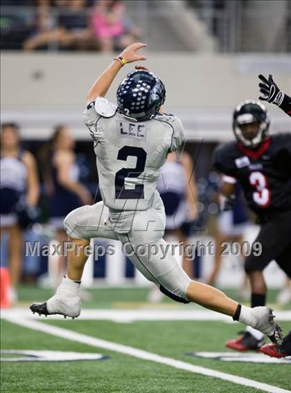 Thumbnail 1 in Flower Mound vs. Trinity (Texas 5A D1 Bi-District Playoffs) photogallery.