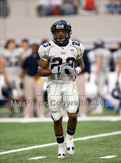 Thumbnail 1 in Flower Mound vs. Trinity (Texas 5A D1 Bi-District Playoffs) photogallery.
