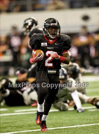 Thumbnail 1 in Flower Mound vs. Trinity (Texas 5A D1 Bi-District Playoffs) photogallery.
