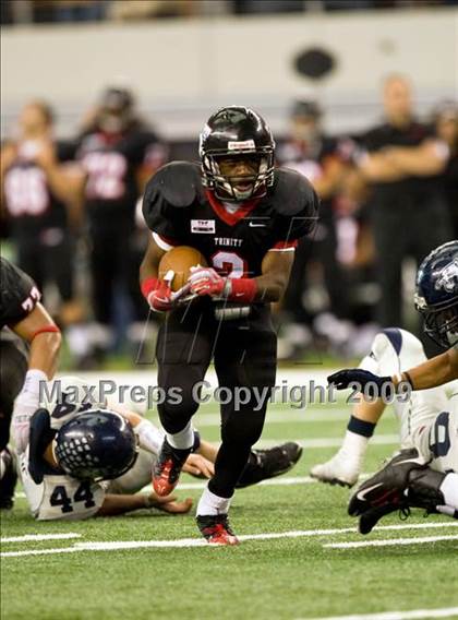Thumbnail 3 in Flower Mound vs. Trinity (Texas 5A D1 Bi-District Playoffs) photogallery.