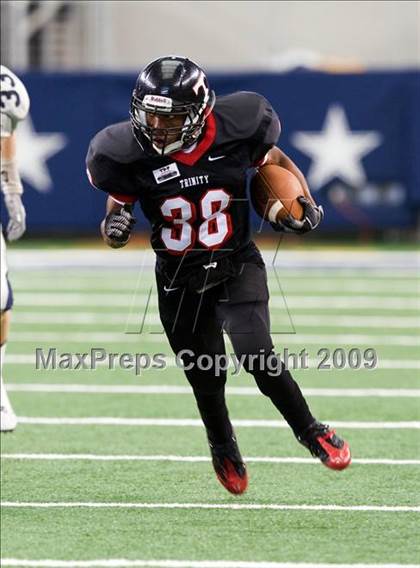 Thumbnail 1 in Flower Mound vs. Trinity (Texas 5A D1 Bi-District Playoffs) photogallery.