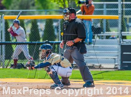 Thumbnail 3 in Middleton vs Columbia (IHSAA 4A District Playoff) photogallery.
