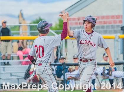 Thumbnail 2 in Middleton vs Columbia (IHSAA 4A District Playoff) photogallery.