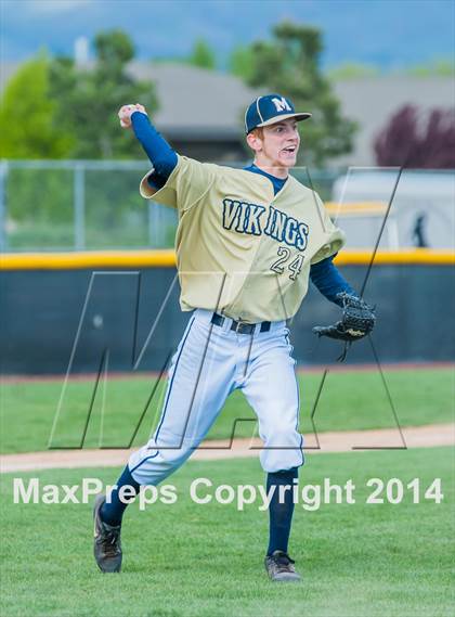 Thumbnail 1 in Middleton vs Columbia (IHSAA 4A District Playoff) photogallery.