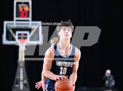 Thumbnail 2 in Gonzaga Prep vs. Richland (WIAA State Semifinal) photogallery.