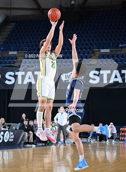 Thumbnail 1 in Gonzaga Prep vs. Richland (WIAA State Semifinal) photogallery.
