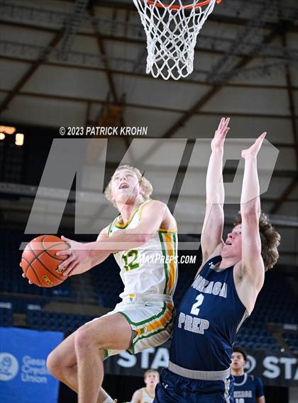 Thumbnail 2 in Gonzaga Prep vs. Richland (WIAA State Semifinal) photogallery.