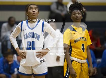 Thumbnail 3 in Vashon vs. Springfield Southeast photogallery.