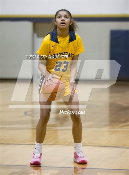 Thumbnail 1 in Vashon vs. Springfield Southeast photogallery.