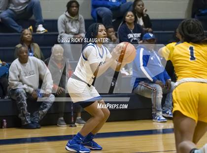 Thumbnail 1 in Vashon vs. Springfield Southeast photogallery.