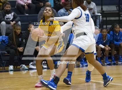 Thumbnail 2 in Vashon vs. Springfield Southeast photogallery.