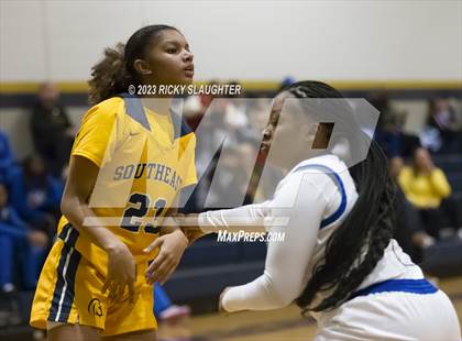 Thumbnail 3 in Vashon vs. Springfield Southeast photogallery.