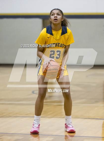 Thumbnail 1 in Vashon vs. Springfield Southeast photogallery.