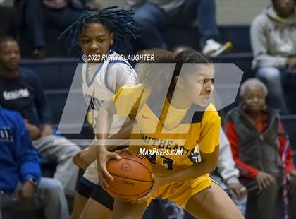 Thumbnail 2 in Vashon vs. Springfield Southeast photogallery.