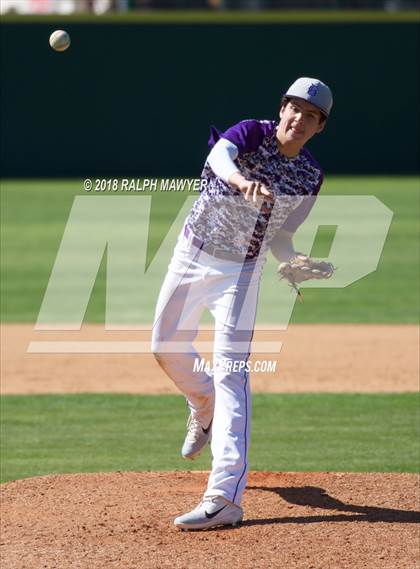 Thumbnail 1 in  Reagan @ Boerne photogallery.