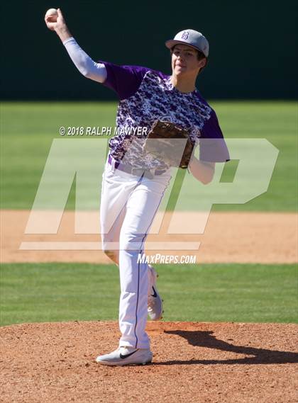 Thumbnail 1 in  Reagan @ Boerne photogallery.