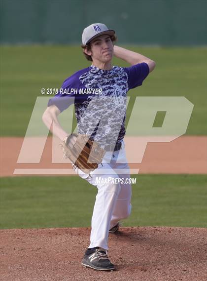Thumbnail 1 in  Reagan @ Boerne photogallery.