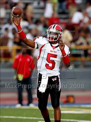 Thumbnail 3 in Lakota West vs. Wayne (Skyline Crosstown Showdown) photogallery.