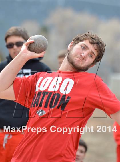 Thumbnail 1 in Questa Wildcats Relays photogallery.