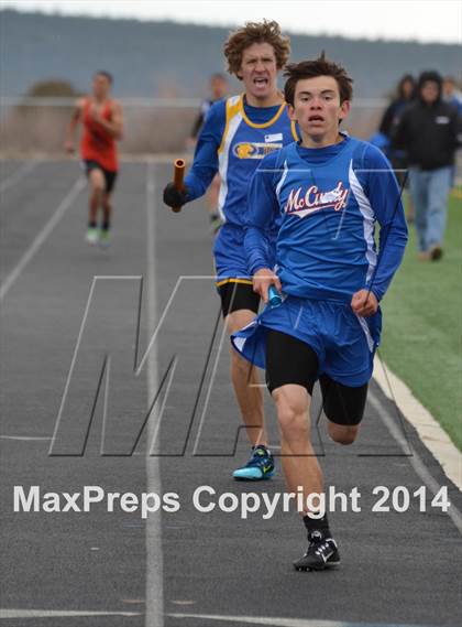 Thumbnail 2 in Questa Wildcats Relays photogallery.