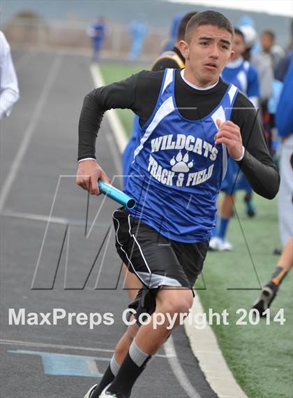 Thumbnail 3 in Questa Wildcats Relays photogallery.