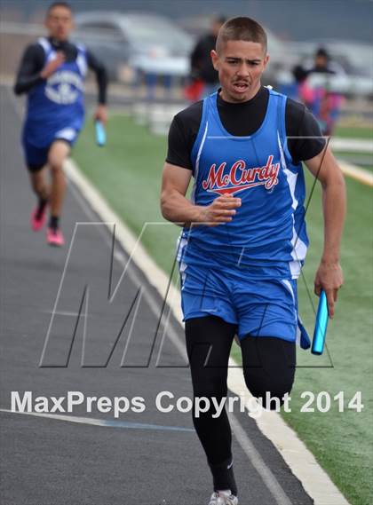 Thumbnail 2 in Questa Wildcats Relays photogallery.