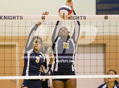 Thumbnail 2 in Boerne @ Holy Cross photogallery.