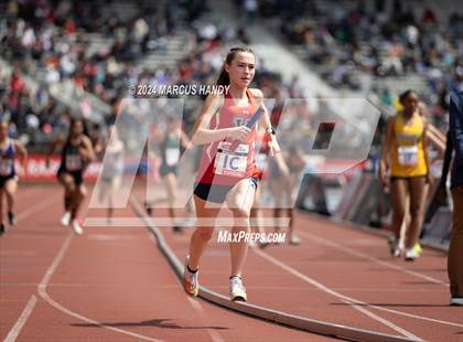 Thumbnail 1 in Penn Relays (4 X 400 Meter) photogallery.