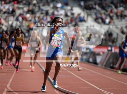Thumbnail 1 in Penn Relays (4 X 400 Meter) photogallery.