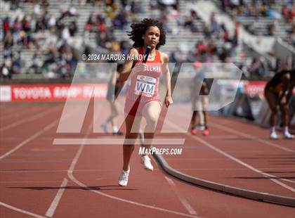 Thumbnail 1 in Penn Relays (4 X 400 Meter) photogallery.