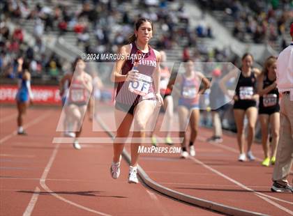 Thumbnail 2 in Penn Relays (4 X 400 Meter) photogallery.