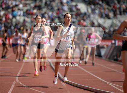 Thumbnail 3 in Penn Relays (4 X 400 Meter) photogallery.