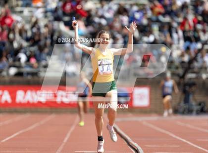 Thumbnail 1 in Penn Relays (4 X 400 Meter) photogallery.