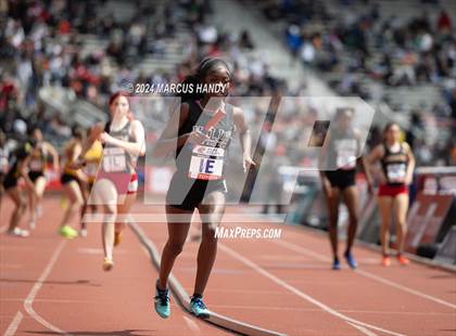 Thumbnail 1 in Penn Relays (4 X 400 Meter) photogallery.